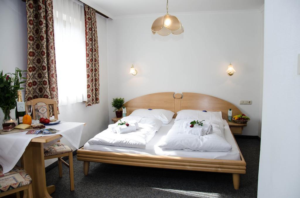 Absolute Active Roulette Apartments Kirchberg Kirchberg in Tirol Quarto foto